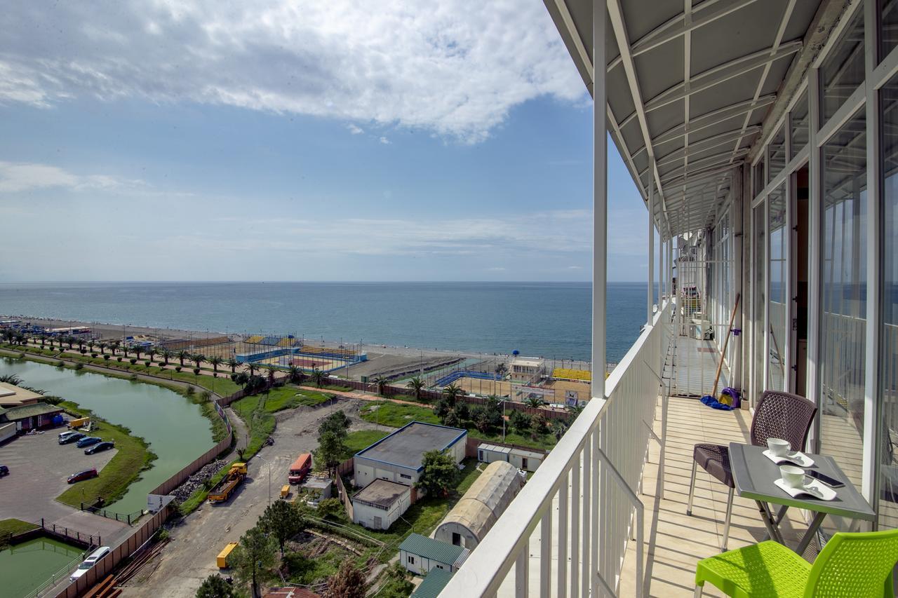 Apartment At The Seaside Batumi Exterior photo