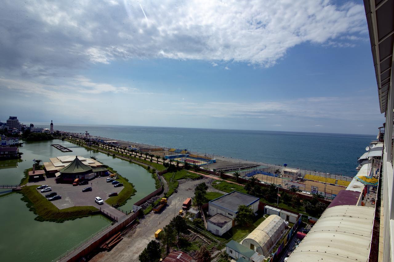 Apartment At The Seaside Batumi Exterior photo